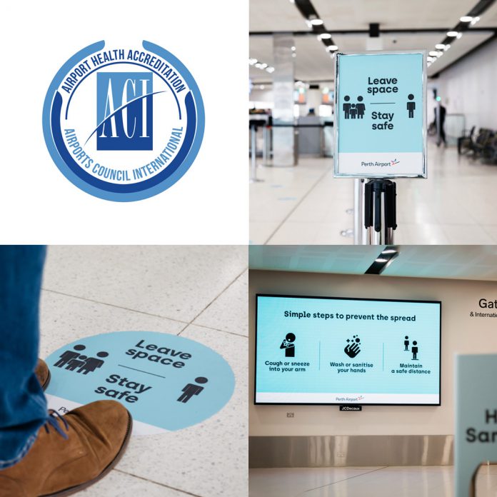 珀斯机场防疫指示标志